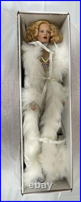 Tonner 2003 Chicago Roxie 16 in her Finale outfit. Original Box