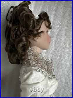 Tonner 2004 KITTY COLLIER EMPRESS KITTY DRESSED 18 FASHION DOLL RARE LE 500