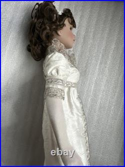 Tonner 2004 KITTY COLLIER EMPRESS KITTY DRESSED 18 FASHION DOLL RARE LE 500