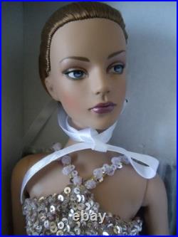 Tonner 2004 Tyler Wentworth Collection DREAM DOLL SYDNEY 16 LE 200 NRFB COA