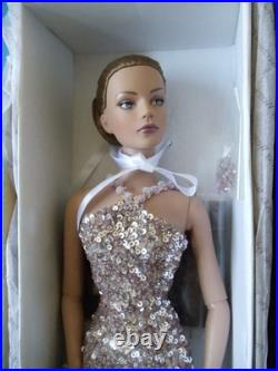 Tonner 2004 Tyler Wentworth Collection DREAM DOLL SYDNEY 16 LE 200 NRFB COA