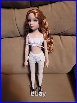 Tonner 2006 ESSENTIAL ELLOWYNE WILDE TOO 2 REDHEAD Dressed 16 FASHION Doll Tonner 2006 ESSENTIAL ELLOWYNE WILDE TOO 2 REDHEAD Dressed 16 FASHION Doll