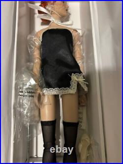 Tonner 2008 DEVEREAUX SISTERS Collection 16 BASIC RENEE Fashion Doll NEW IN BOX Tonner 2008 DEVEREAUX SISTERS Collection 16 BASIC RENEE Fashion Doll NEW IN BOX