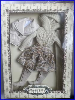 Tonner 2009 Ellowyne Wilde NO LONGER AN OPTION 16 Fashion Doll Outfit NEW NRFB