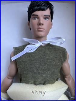 Tonner 2010 Twilight New Moon Jacob Black Taylor Lautner 17 Fashion Doll New Le Tonner 2010 Twilight New Moon Jacob Black Taylor Lautner 17 Fashion Doll New Le