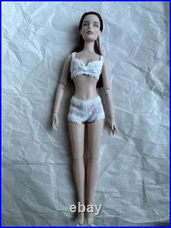 Tonner 2010 Ultra Basic REDHEAD 13 Revlon Dressed Fashion Doll Tonner 2010 Ultra Basic REDHEAD 13 Revlon Dressed Fashion Doll