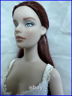 Tonner 2010 Ultra Basic REDHEAD 13 Revlon Dressed Fashion Doll Tonner 2010 Ultra Basic REDHEAD 13 Revlon Dressed Fashion Doll