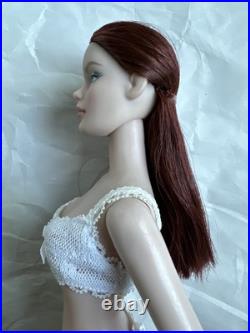 Tonner 2010 Ultra Basic REDHEAD 13 Revlon Dressed Fashion Doll Tonner 2010 Ultra Basic REDHEAD 13 Revlon Dressed Fashion Doll