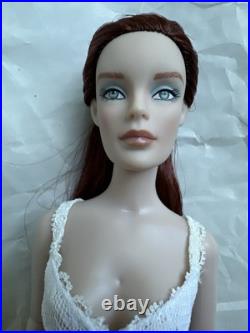 Tonner 2010 Ultra Basic REDHEAD 13 Revlon Dressed Fashion Doll Tonner 2010 Ultra Basic REDHEAD 13 Revlon Dressed Fashion Doll