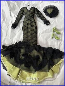 Tonner 2011 EVERLASTING ENVY Evangeline Ghastly 17 Vinyl Fashion Doll Outfit LE
