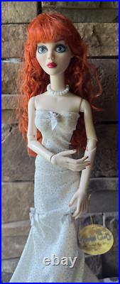 Tonner 2012 EVANGELINE GHASTLY NOW AND FOREVER 18 RED WIG DOLL REDRESSED + BOX Tonner 2012 EVANGELINE GHASTLY NOW AND FOREVER 18 RED WIG DOLL REDRESSED + BOX