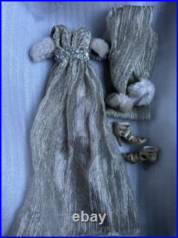 Tonner 2012 EVANGELINE & PARNILLA GHASTLY 19 Fashion Doll MOONLIT FOG OUTFIT LE Tonner 2012 EVANGELINE & PARNILLA GHASTLY 19 Fashion Doll MOONLIT FOG OUTFIT LE