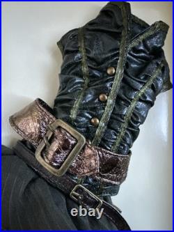 Tonner 2012 Ellowyne Wilde A LITTLE BIT DARKER 16 Fashion Doll Outfit NEW NRFB