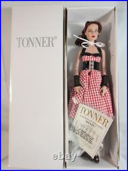 Tonner 2015 Dixie Guilty Pleasures Convention 18 Doll Limited To 200 Rare Tonner 2015 Dixie Guilty Pleasures Convention 18 Doll Limited To 200 Rare