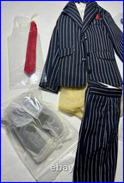 Tonner ANDY MILLS 17 Event Planner Outfit with Accessories NO DOLL