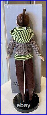 Tonner Agnes Dreary Hide And Go Creep 12 Doll Box Complete Outfit Stand LTD 300