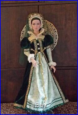 Tonner American Model Elizabethan Vintage Outfit