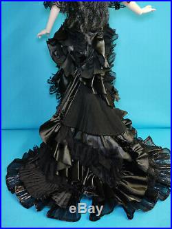 Tonner American Model Goth Basic Doll 22 In Belladonna and Extra Outfits