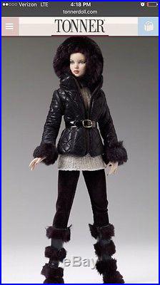 Tonner Antoinette 16 Cami & Jon A DAY AWAY Fashion Doll Clothes Outfit NRFB
