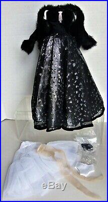 Tonner BRENDA STARR MIDNIGHT MELODY Outfit only, complete LE 500 pieces, Gene