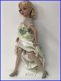 Tonner Blonde Essential Ellowyne Wilde Doll'06 in L. E. Melancholy Melody Outfit