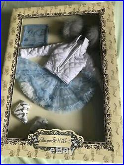 Tonner Blue/White Cold Comfort Ellowyne Wilde 16 Fashion Doll OUTFIT New in box