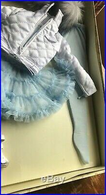 Tonner Blue/White Cold Comfort Ellowyne Wilde 16 Fashion Doll OUTFIT New in box