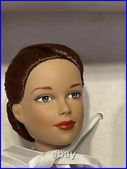 Tonner Brenda Starr Reporter Collectible Doll Par Excellence Mint In Box