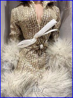 Tonner Brenda Starr Undercover AURORA STARR 16 Fashion Doll Golden Outfit