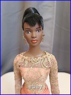 Tonner COVER GIRL TYLER WENTWORTH 16 doll African American Rare HTF nice Tonner COVER GIRL TYLER WENTWORTH 16 doll African American Rare HTF nice