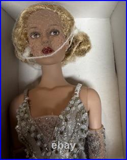 Tonner Chicago Velma Kelly CH0301 NRFB MIB LE 16 Fashion Doll COA Roxie- New