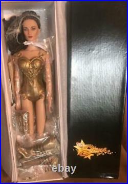 Tonner DC STARS Amazonian Warrior Wonder Woman Dressed Fashion Doll LE1500 NRFB