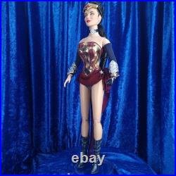 Tonner DC Stars Amazonia Wonder Woman 2012 Tonner Con LE 300 16 Doll T12DCSD01