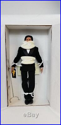 Tonner DC Stars Bruce Wayne Doll In Tuxedo with Batman Outfit