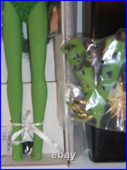 Tonner DC Stars, Poison Ivy, T7-BTDD-04 NRFB Tonner DC Stars, Poison Ivy, T7-BTDD-04 NRFB