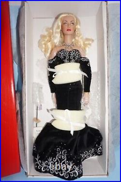 Tonner Daphne Dimples Black and White Ball Brenda Starr 16 fashion doll