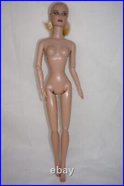 Tonner Daphne Dimples Morning Mist Tyler Wentworth 16 fashion doll rare