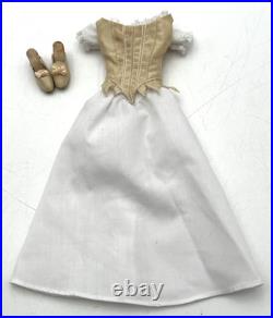 Tonner Deja Vu Anne De Leger Basic Outfit & Shoes Only