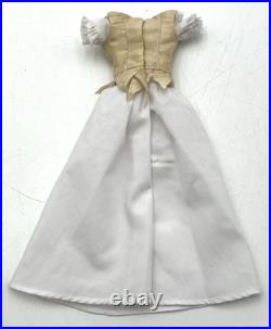 Tonner Deja Vu Anne De Leger Basic Outfit & Shoes Only