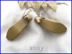 Tonner Deja Vu Anne De Leger Basic Outfit & Shoes Only