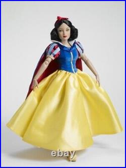 Tonner Disney Princess Showcase doll Snow White 2009 T9DYDD01
