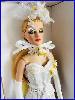 Tonner Doll Antoinette Wanton RARE LE 500 with another outfit