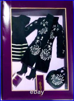 Tonner Doll GO GRAPHIC FOR 16 FASHION DOLLS