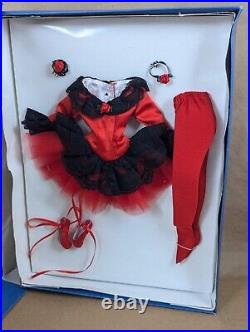 Tonner Doll New York Ballet Spanish Rose Outfit T6-vyof-02 For 16 Dolls Red