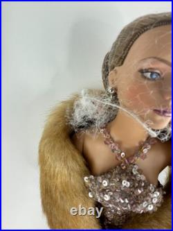 Tonner Dolls DREAM DOLL SYDNEY Chase 16 Doll with Gown 2004 LE200 See Description