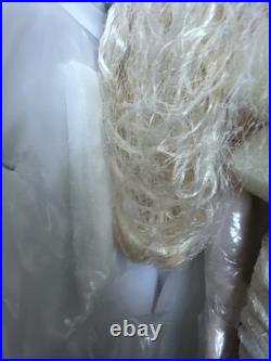 Tonner ELLOWYNE WILDE HALLOWEEN CON 2013 FOREVER AFTER 16 FASHION DOLL NEW NRFB