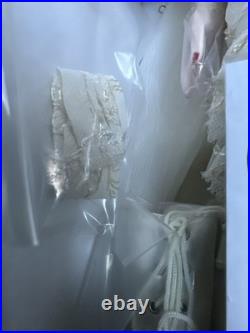 Tonner ELLOWYNE WILDE HALLOWEEN CON 2013 FOREVER AFTER 16 FASHION DOLL NEW NRFB