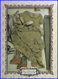 Tonner Ellowyne Olive Drab Outfit, 10, MIB (013 145)