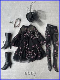 Tonner Ellowyne Wilde 2010 Collection Multiple Tears 16 Doll Clothes Outfit Le