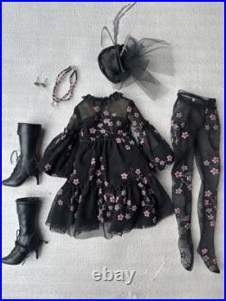 Tonner Ellowyne Wilde 2010 Collection Multiple Tears 16 Doll Clothes Outfit Le